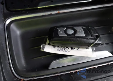 2013 BMW 328I z USA, uszkodzony, nr VIN WBA3A5G5XDNP23823